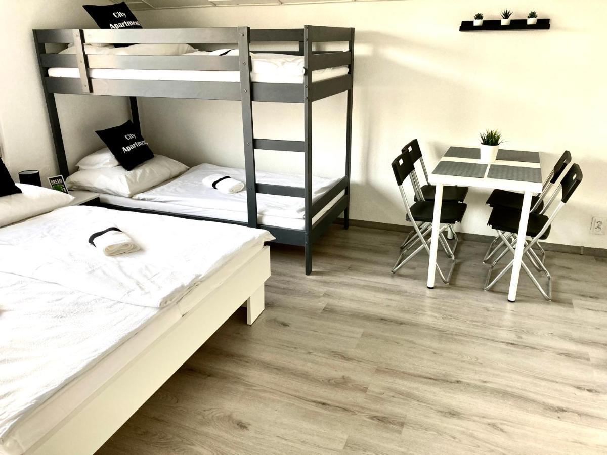 City Apartment Sturovo Luaran gambar