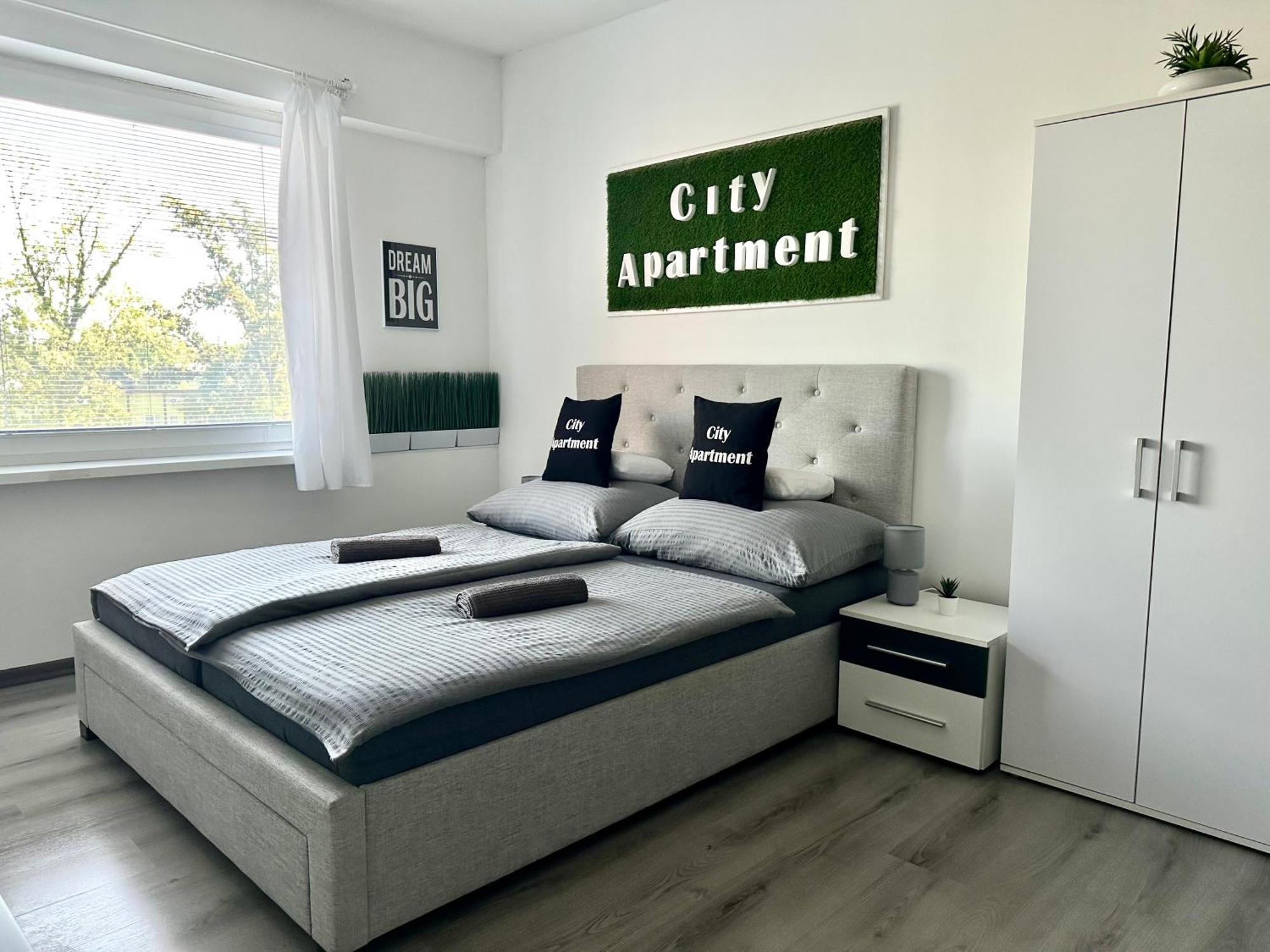 City Apartment Sturovo Luaran gambar