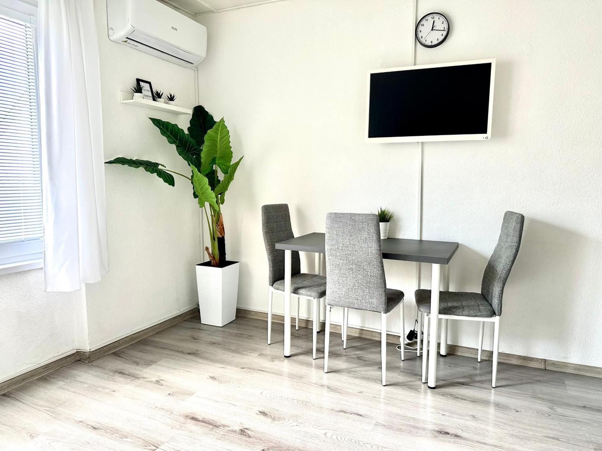 City Apartment Sturovo Luaran gambar