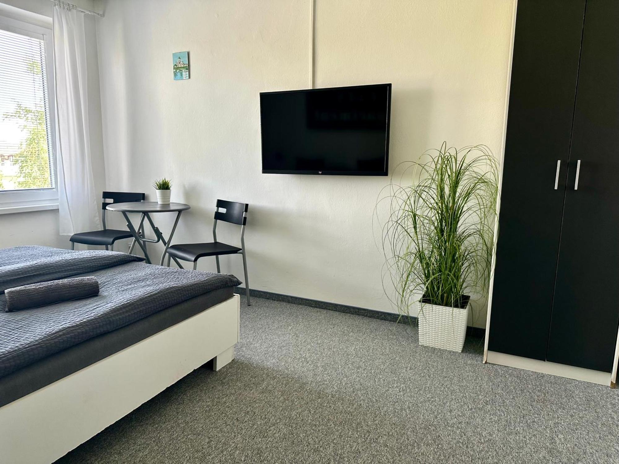 City Apartment Sturovo Luaran gambar